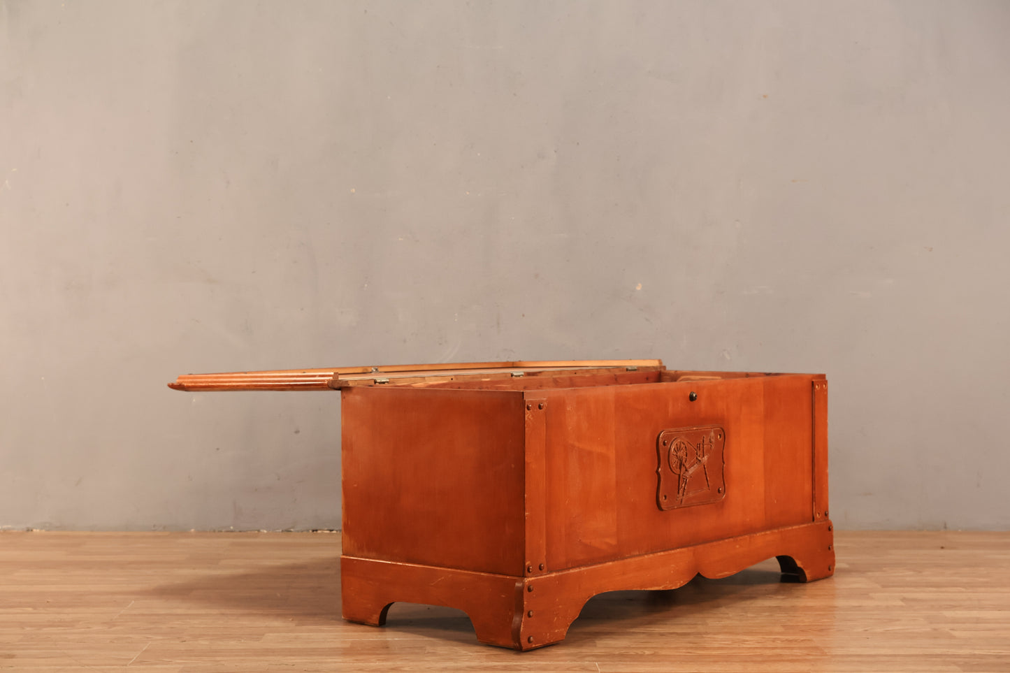 Lane Country Maple Cedar-Lined Chest - ONLINE ONLY