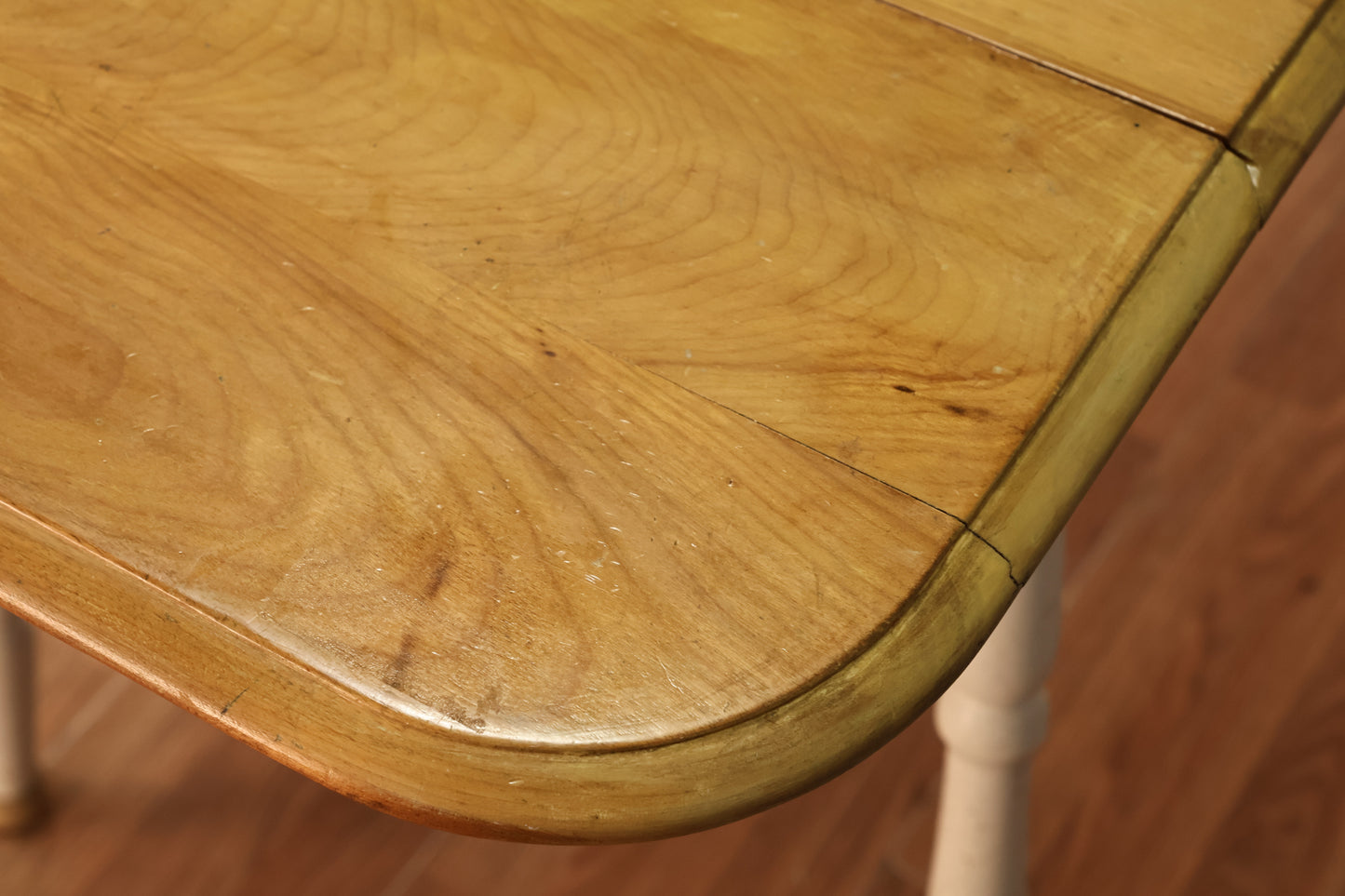 Farmhouse Drop-Leaf Kitchen Table - ONLINE ONLY