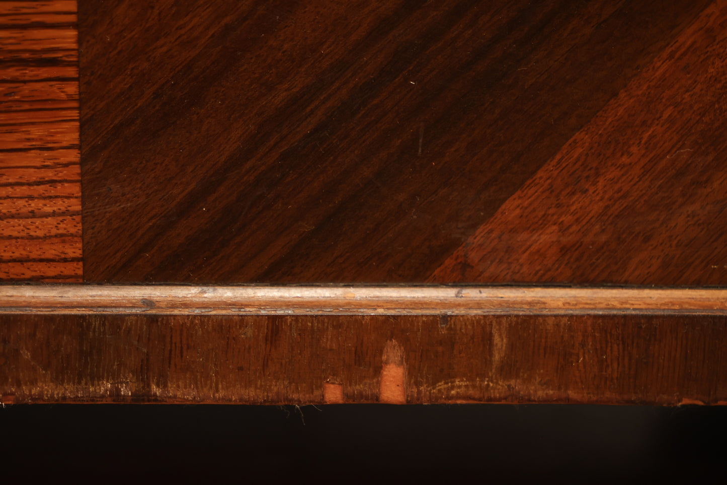 Cavalier Deco Cedar Chest - ONLINE ONLY