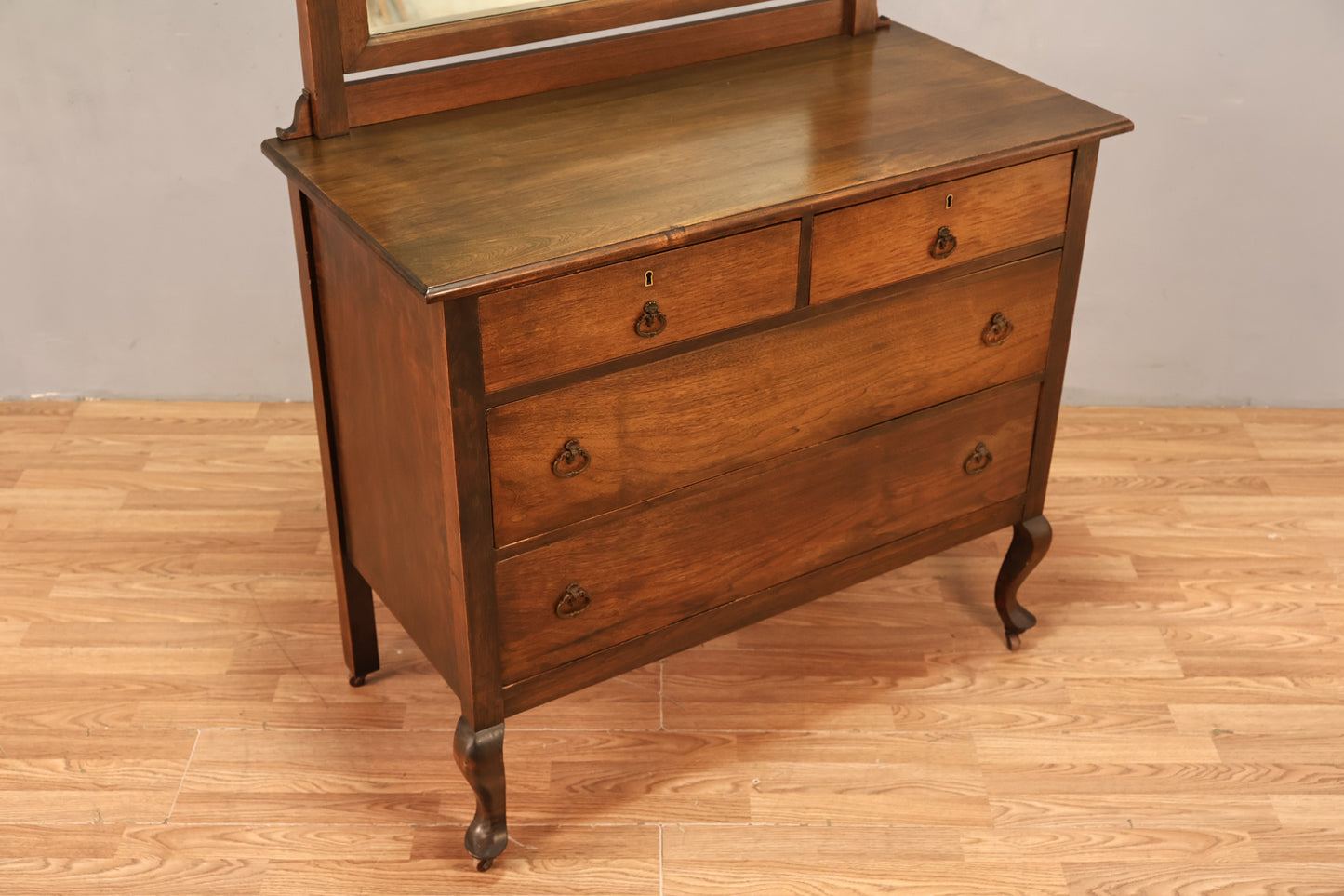 Antique 5-Drawer Vanity Dresser - ONLINE ONLY