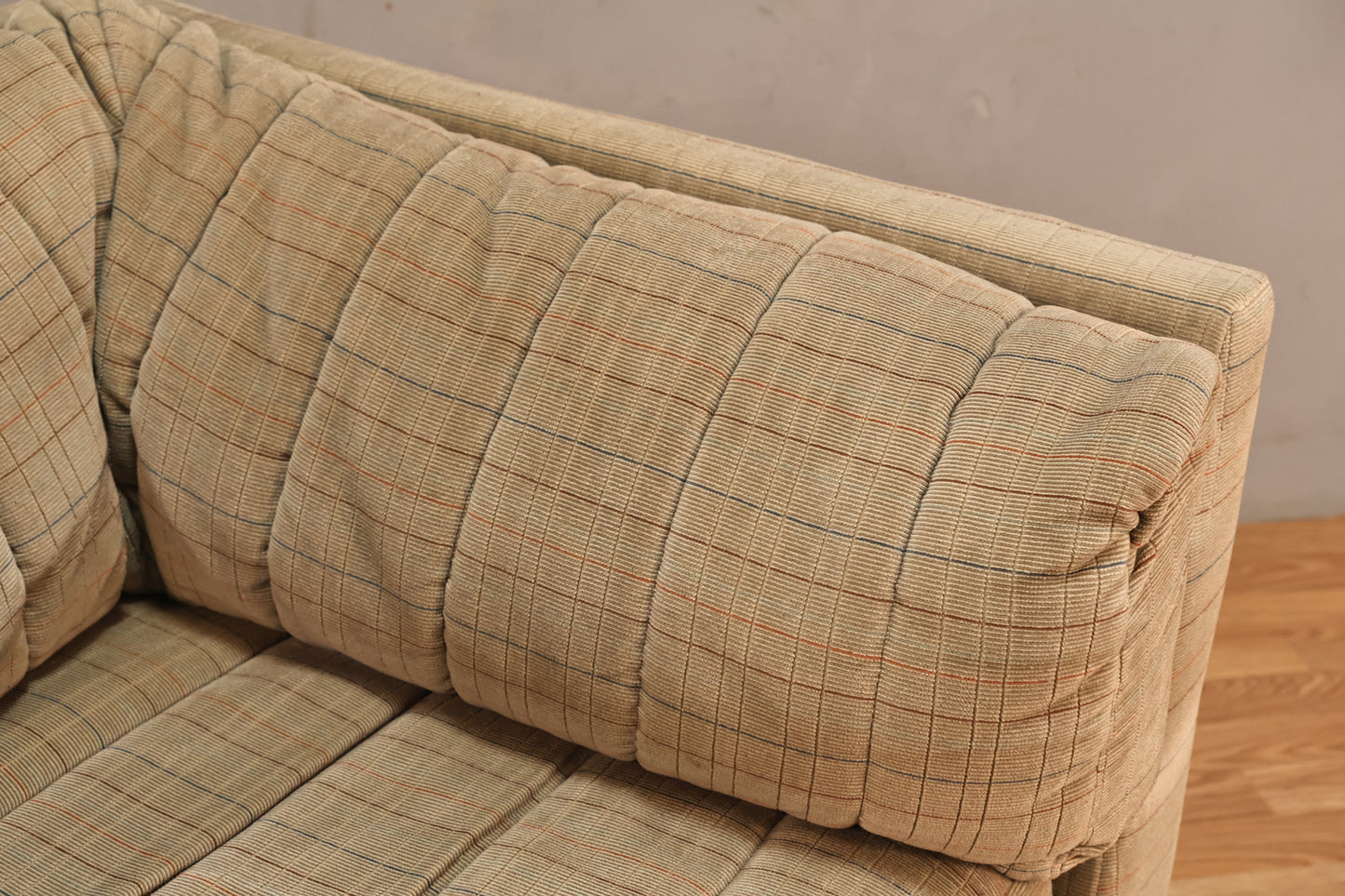 Neutral Grid Corner Seat - ONLINE ONLY