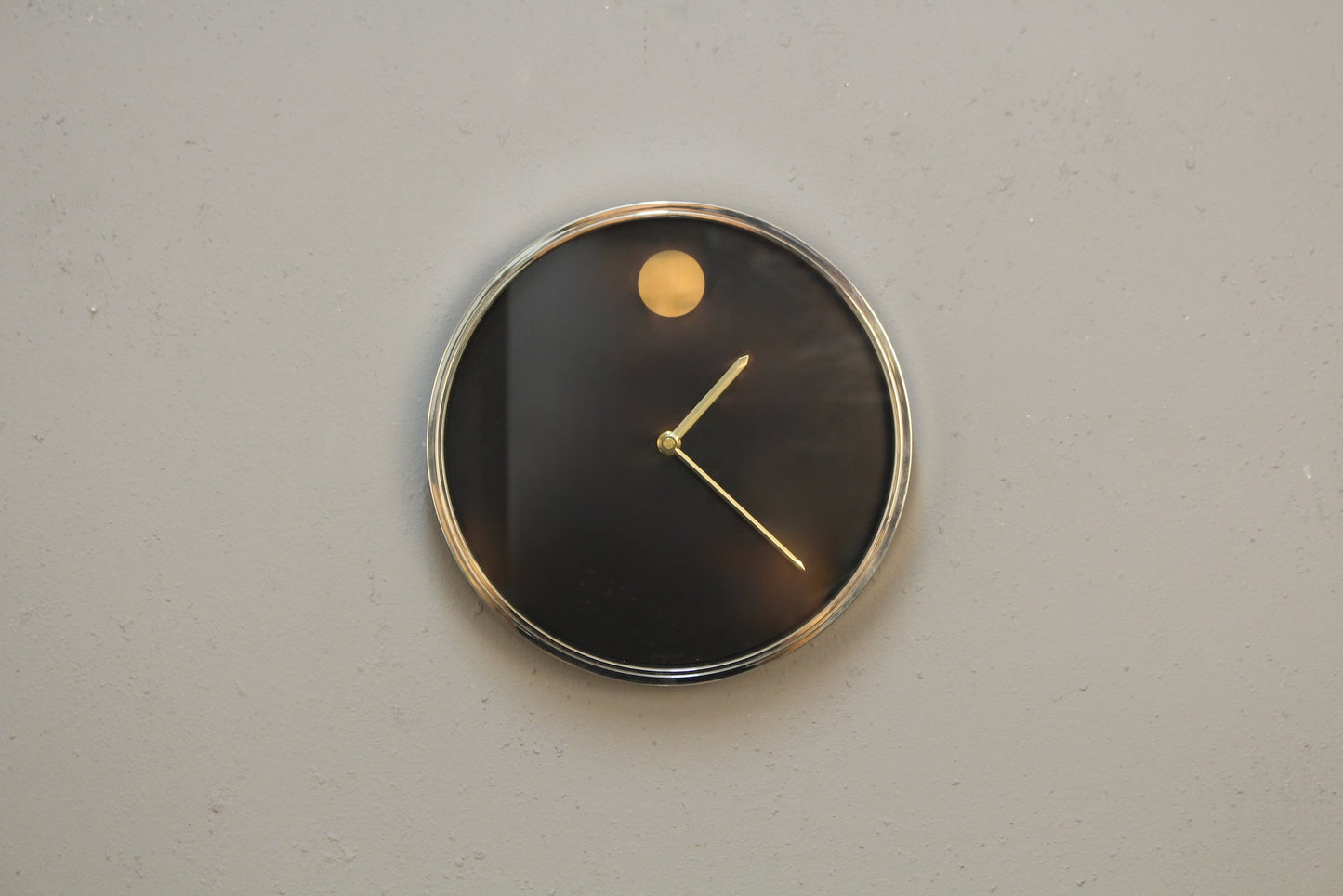 "Museum" Howard Miller Wall Clock