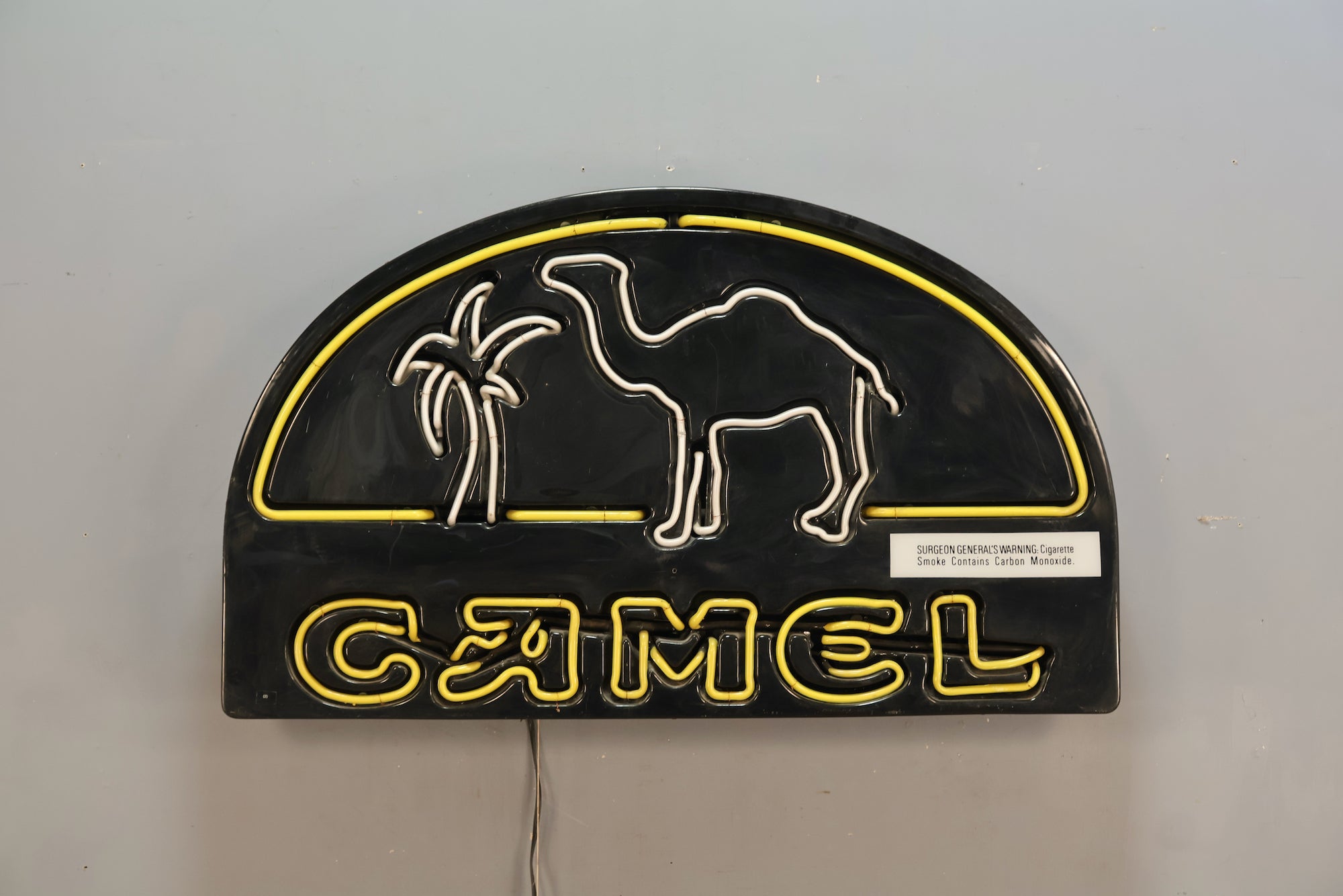 Large 1990s Camel Cigarettes Neon Sign – Furnish Green