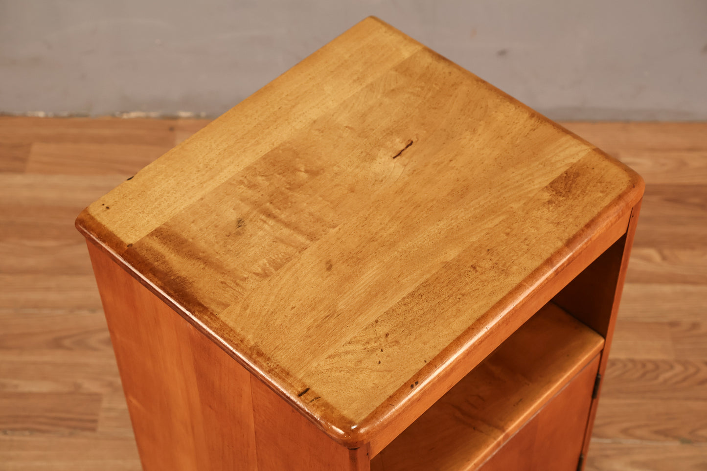 Maple 1-Door Nightstand - ONLINE ONLY