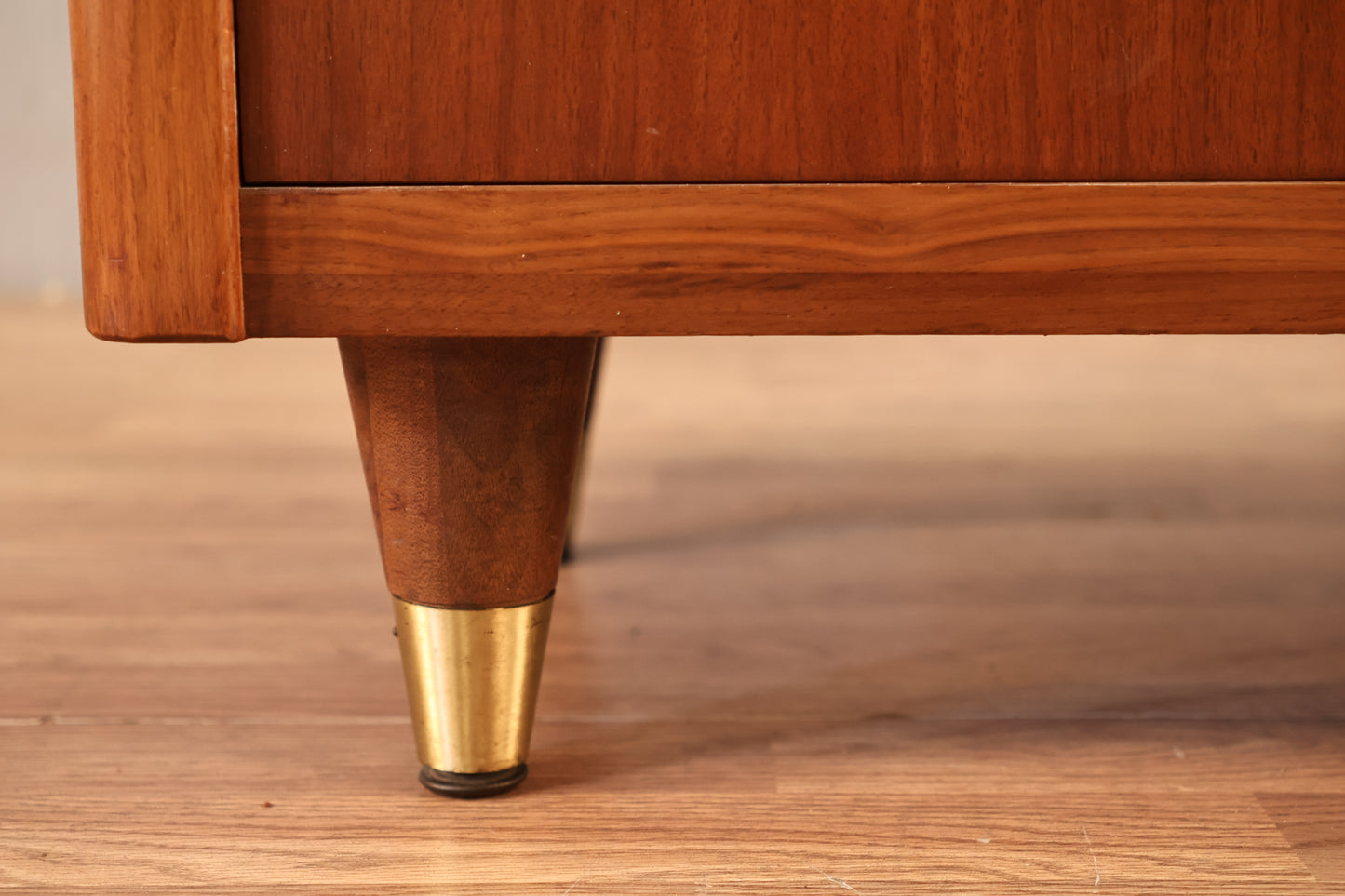 Deco Mid Century 3-Drawer Commode