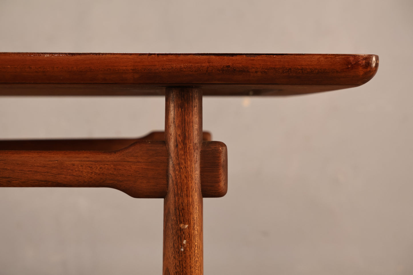 Lane "Monte Carlo" Walnut & Tile Console Table - ONLINE ONLY