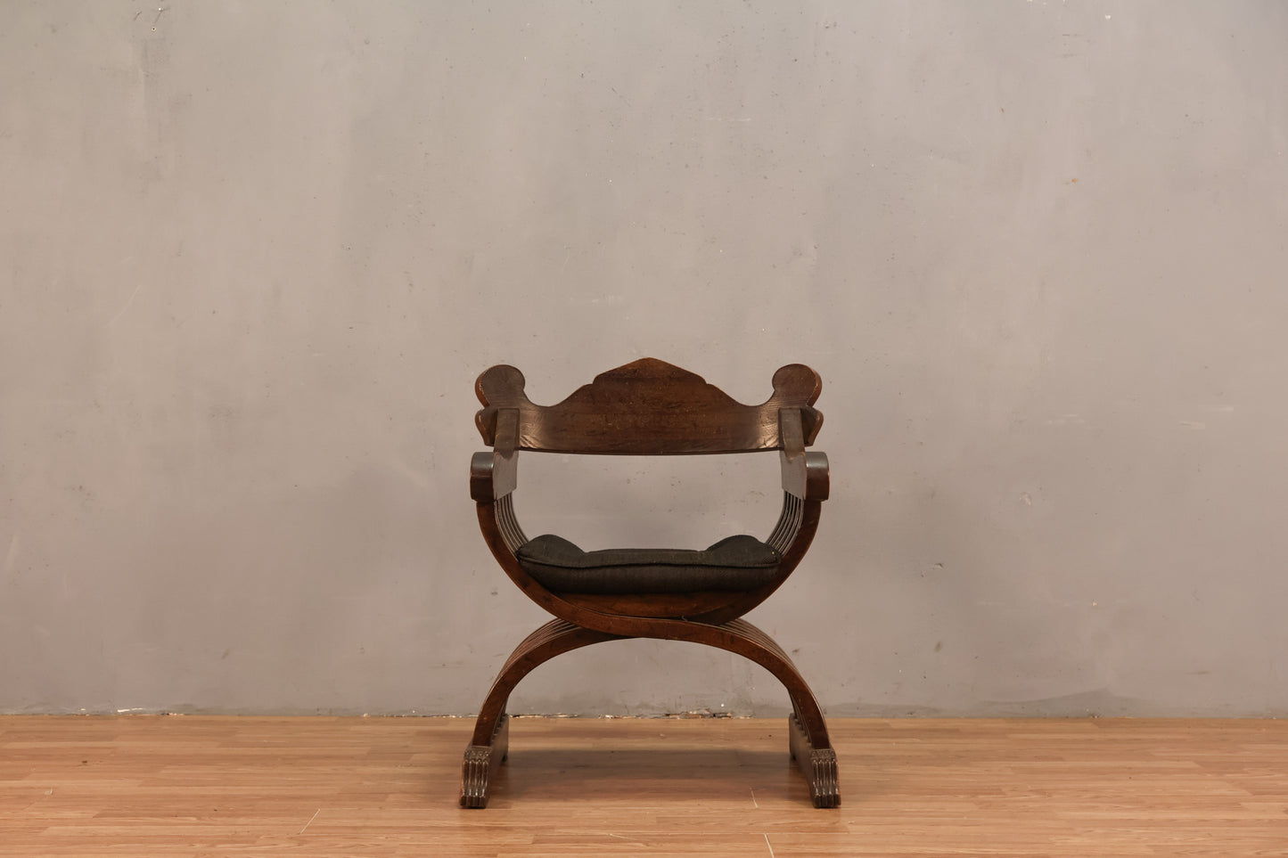 Antique Oak Savonarola Chair - ONLINE ONLY