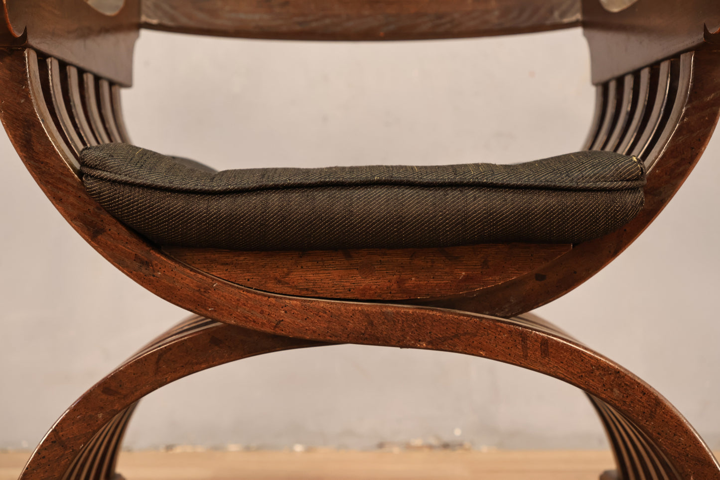 Antique Oak Savonarola Chair - ONLINE ONLY