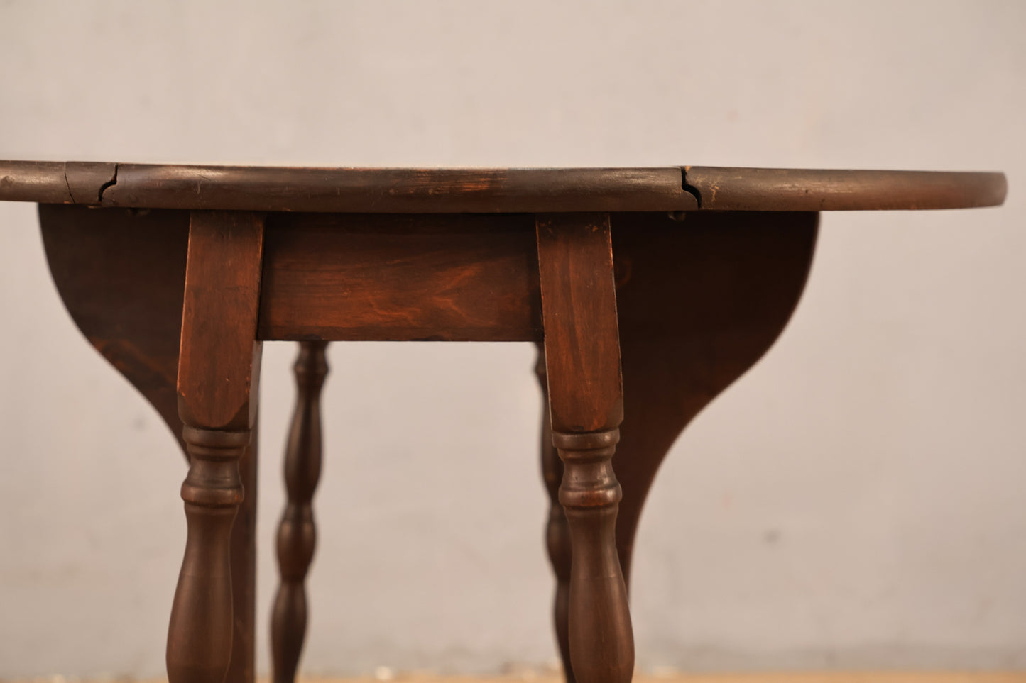 Slim Country Drop-Leaf Side Table