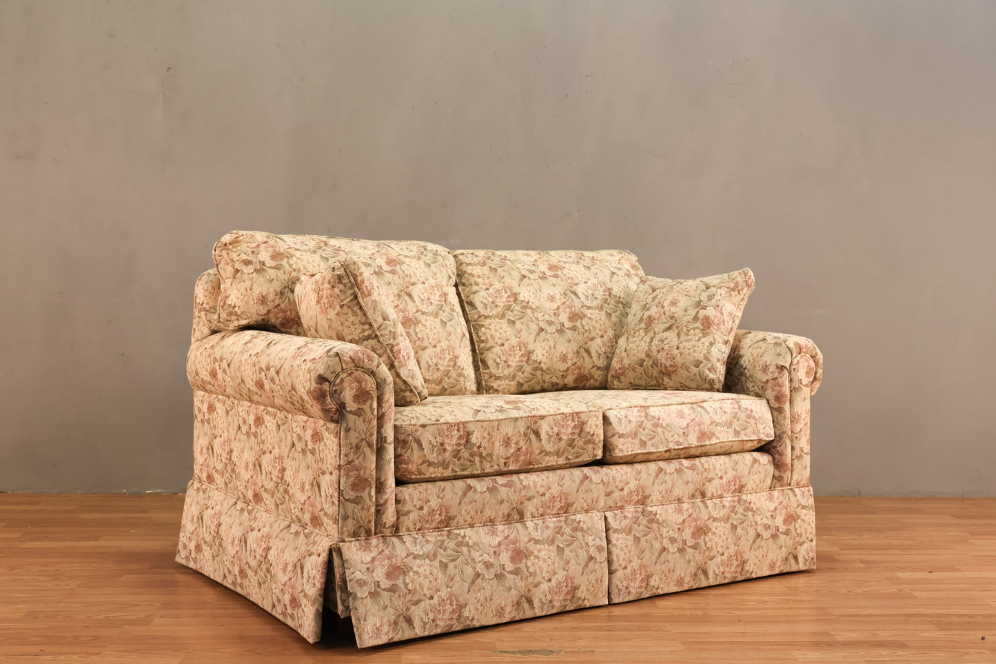 Ethan Allen Floral Loveseat - ONLINE ONLY