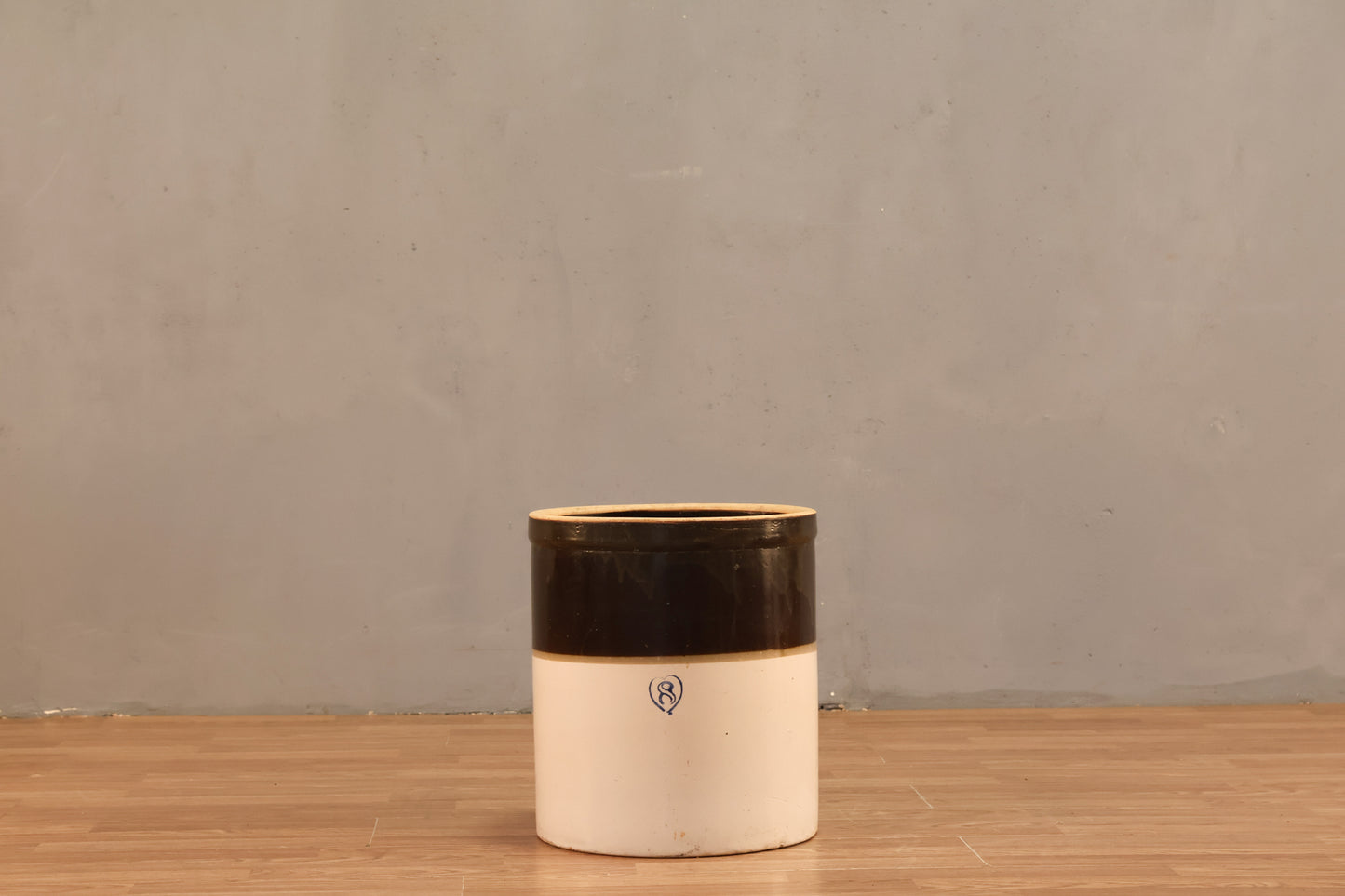 Antique White & Brown 8-Gallon Stoneware Crock