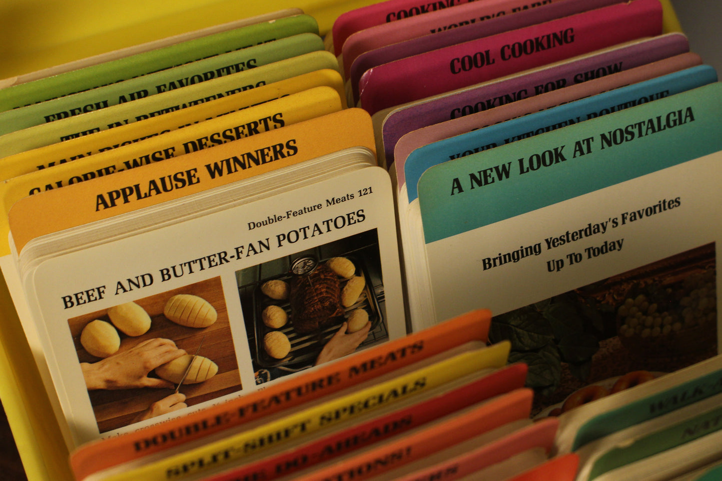 1970s Betty Crocker Recipe Card Box