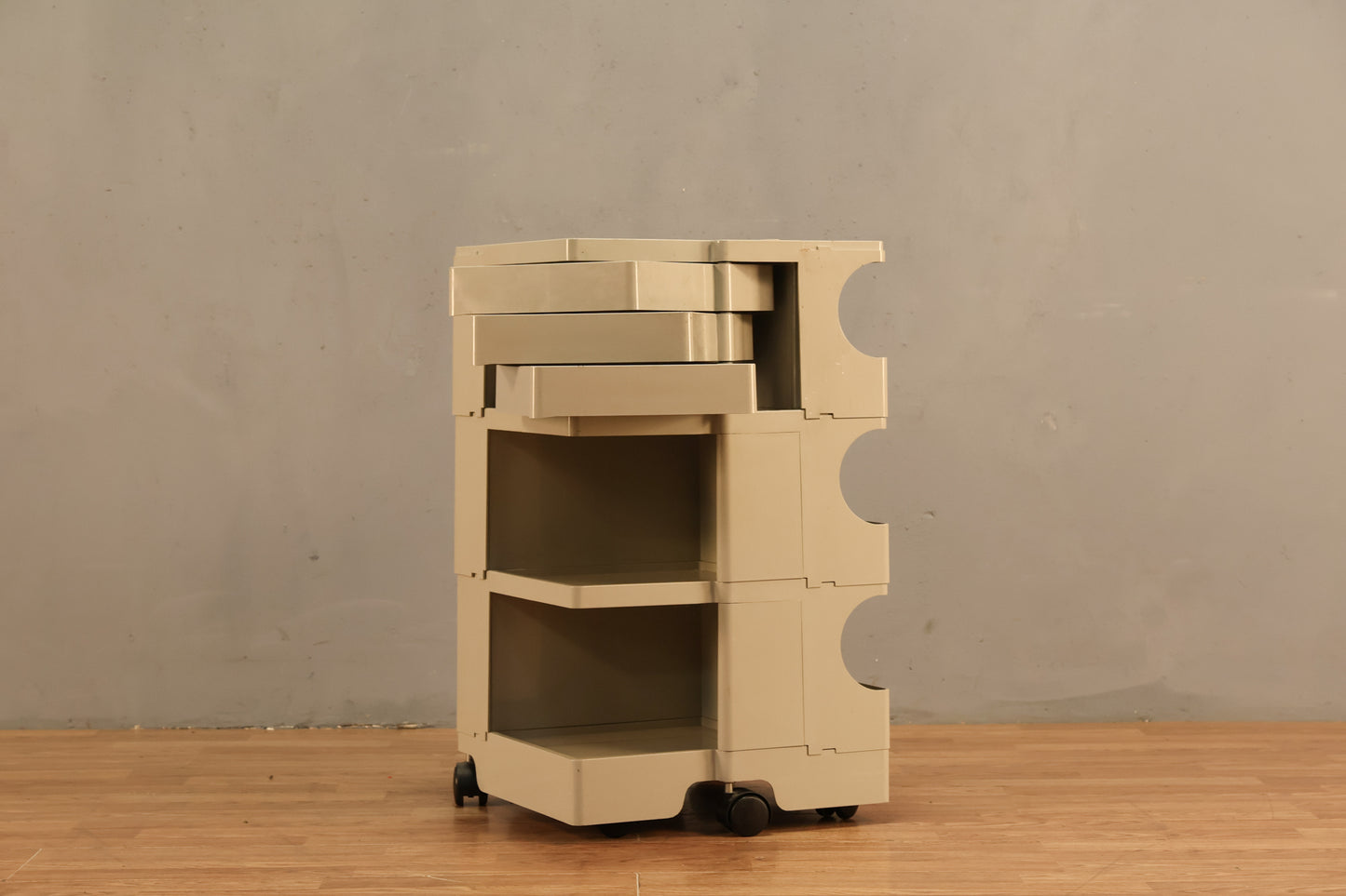 Joe Colombo "Boby" Storage Cart