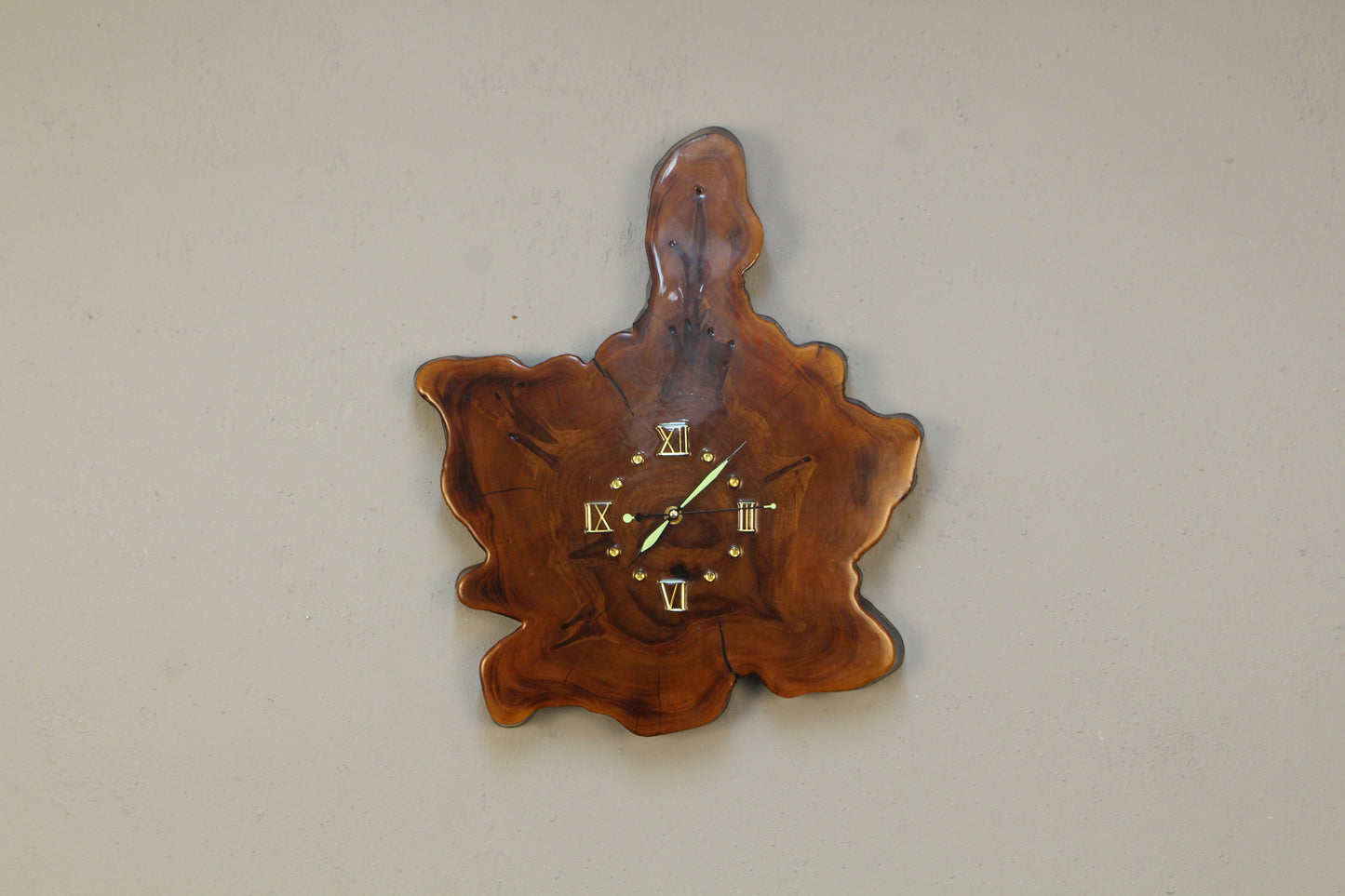 Live Edge Wall Clock