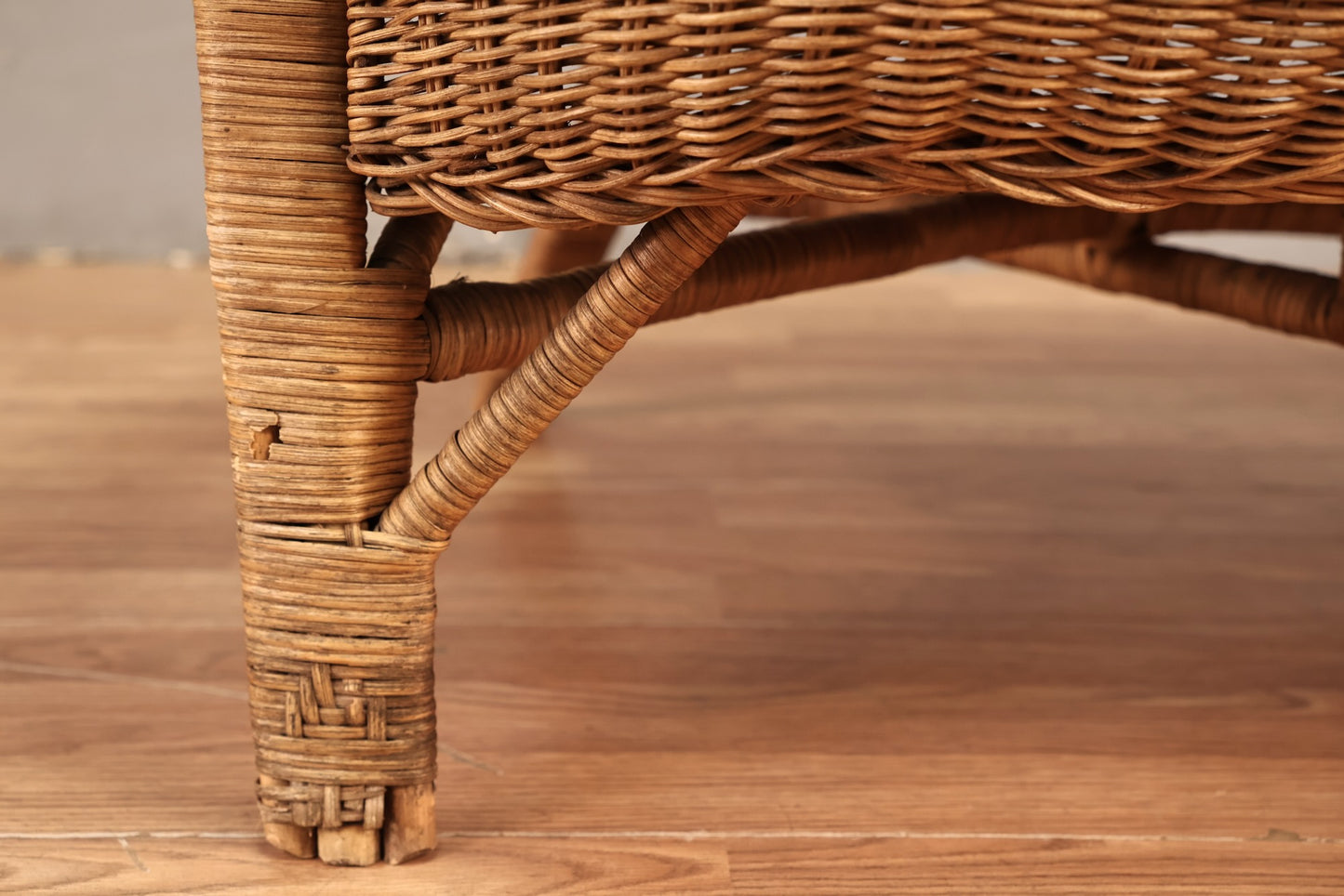 Victorian-Style Wicker & Green Loveseat - Online Only