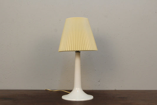 Mod White Plastic Table Lamp