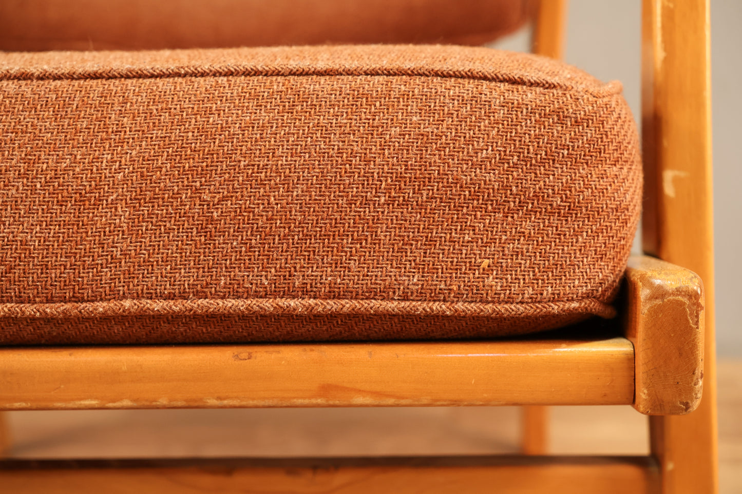Jens Risom Blonde & Mauve Armchair