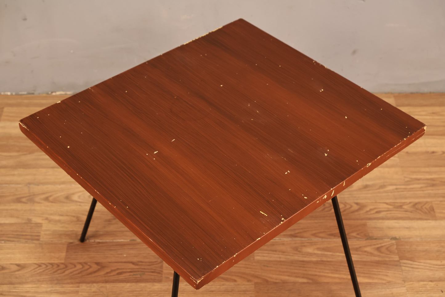 Atomic Swivel-Top End Table - ONLINE ONLY