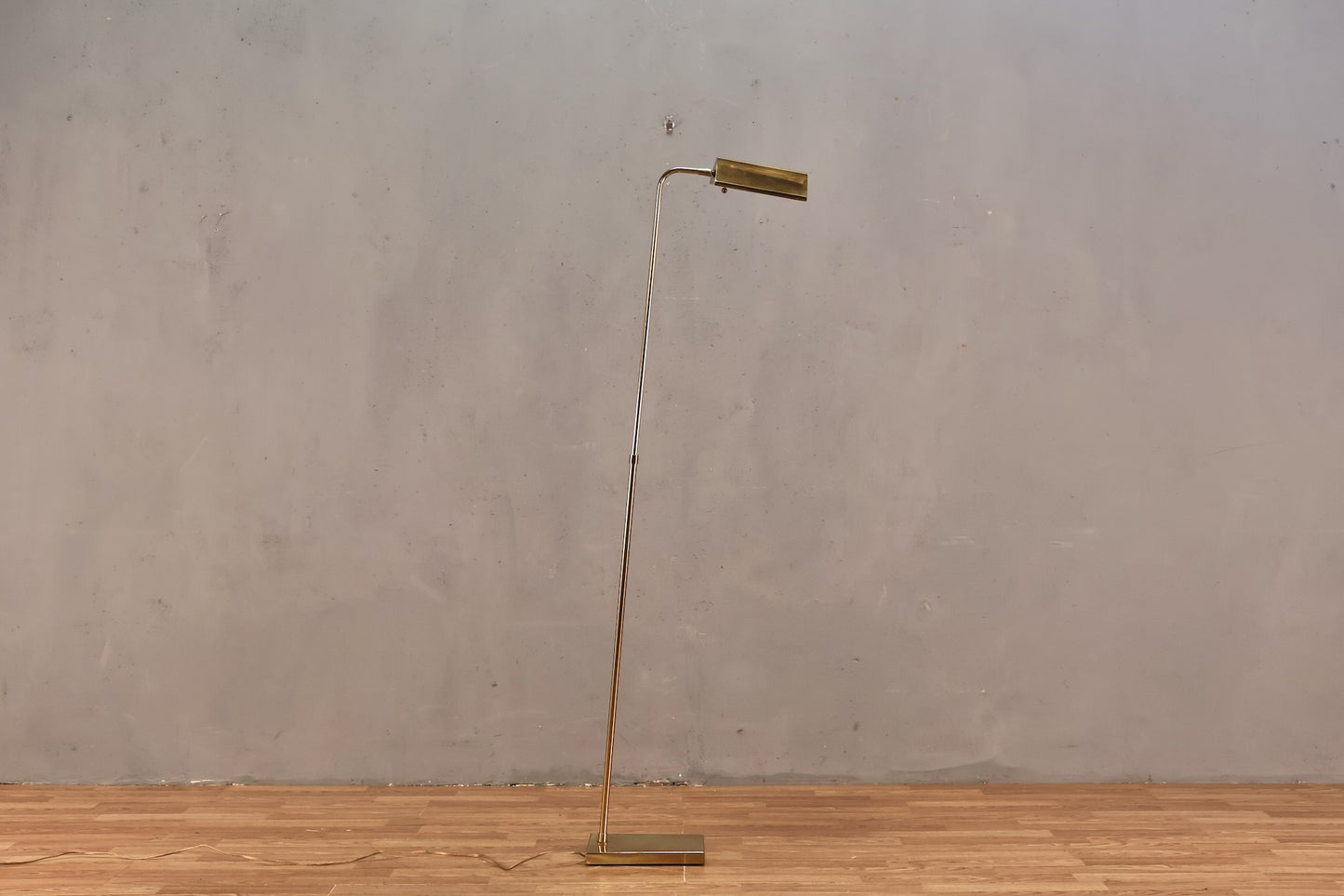 Adjustable Brass Pharmacy Floor Lamp X