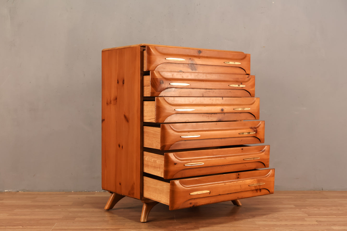 Franklin Shockey Pine 6-Drawer Dresser - ONLINE ONLY