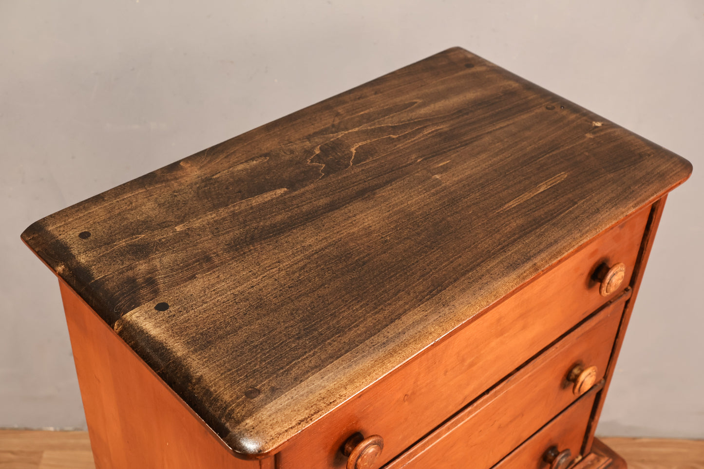 Country Maple 5-Drawer Highboy Dresser
