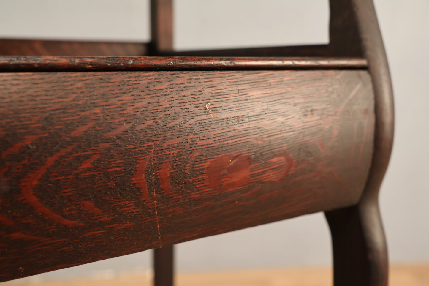 Compact Antique Oak 1-Drawer Console Table