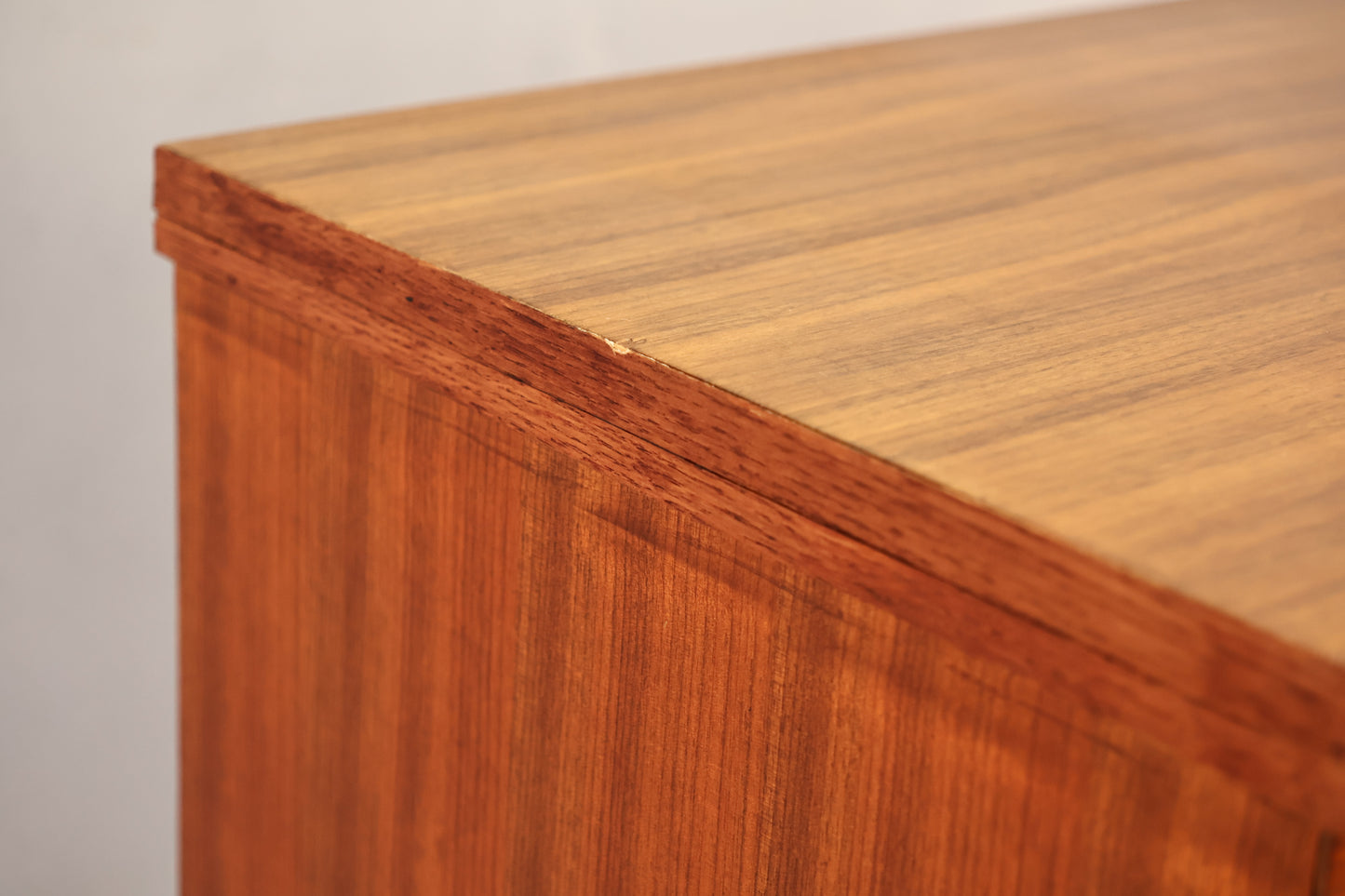Phenix Mahogany 6-Drawer Dresser