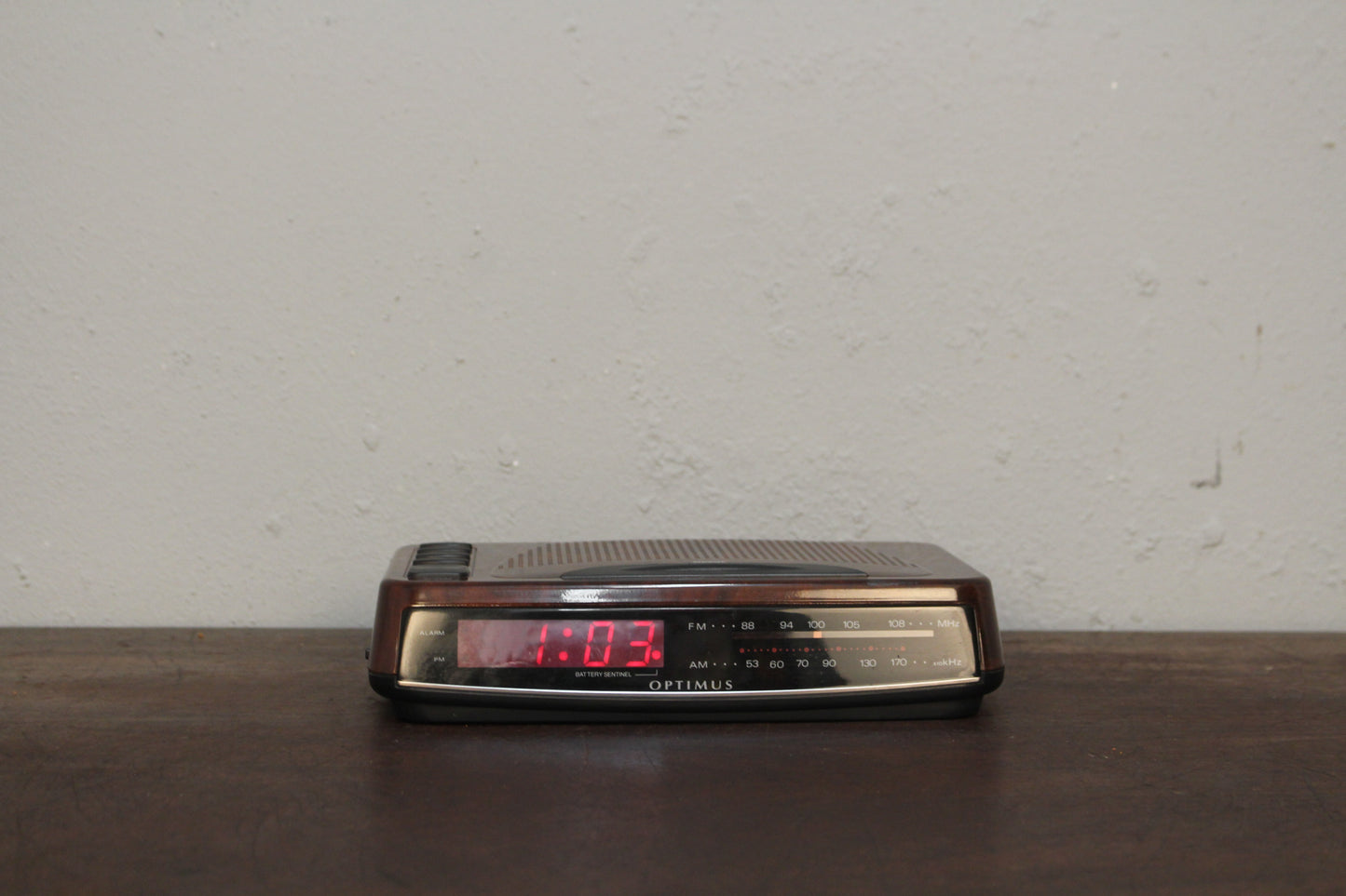 1990s Optimus Alarm Clock Radio