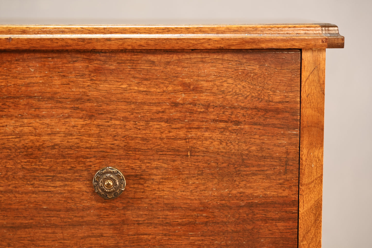 Slim Mid Century 5-Drawer Dresser