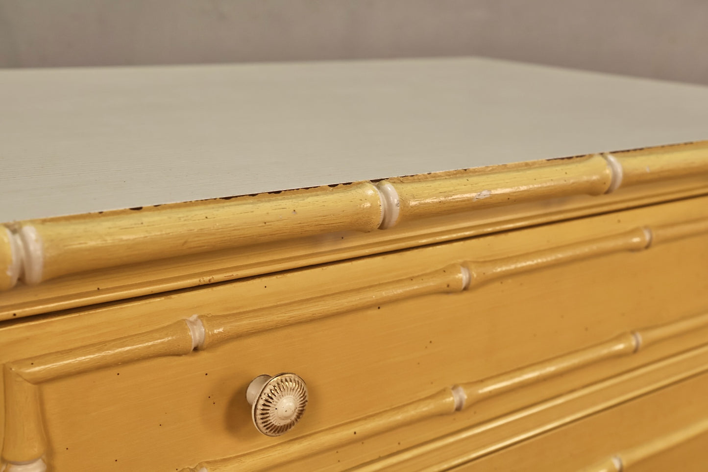 Thomasville Lemon Meringue Commode