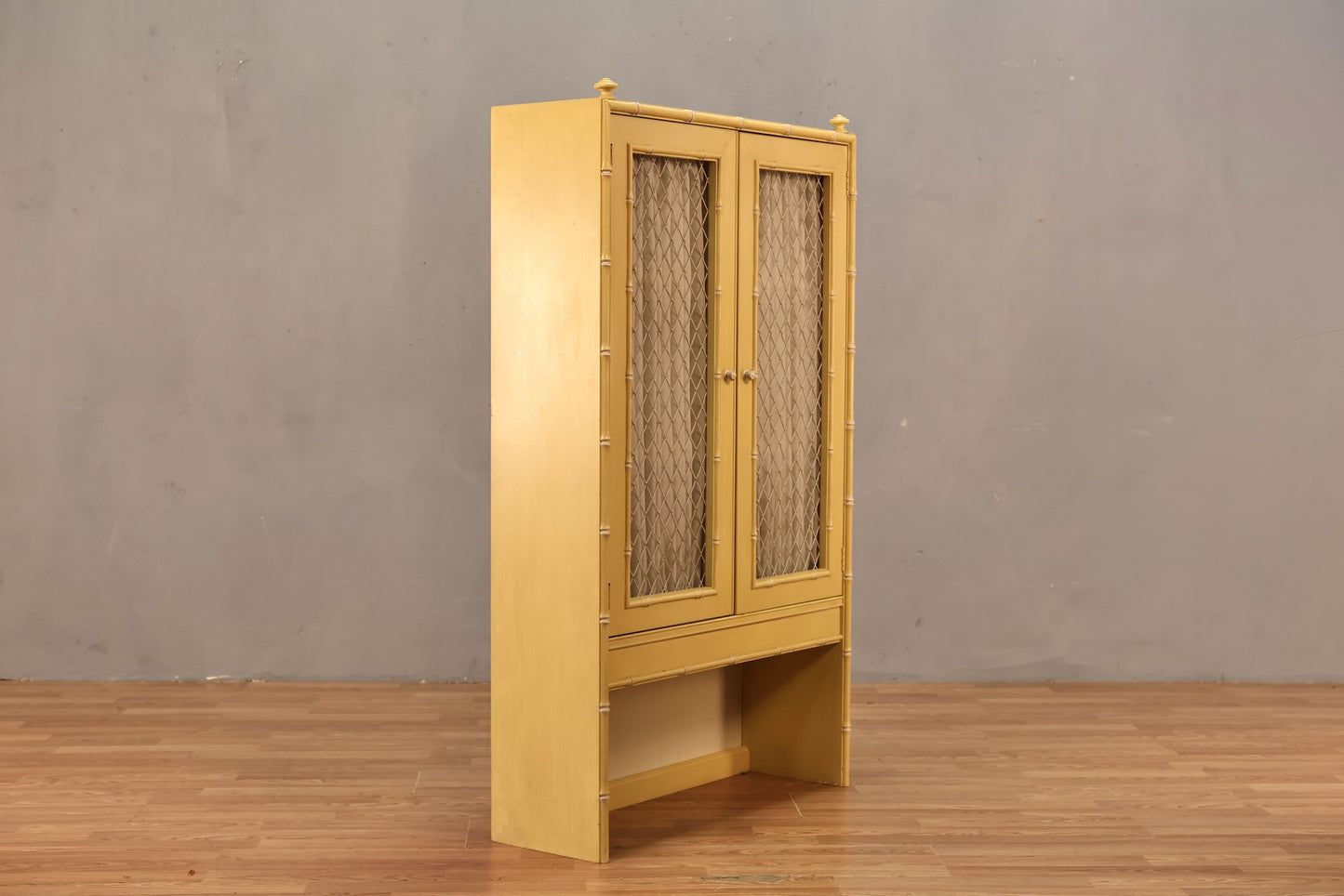 Thomasville Lemon Meringue 2-Door Bookcase