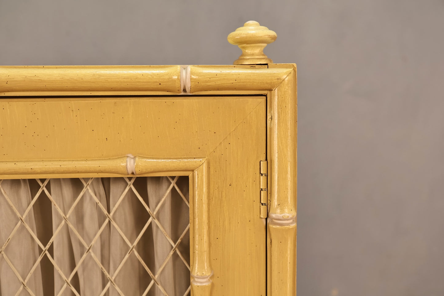 Thomasville Lemon Meringue 2-Door Bookcase