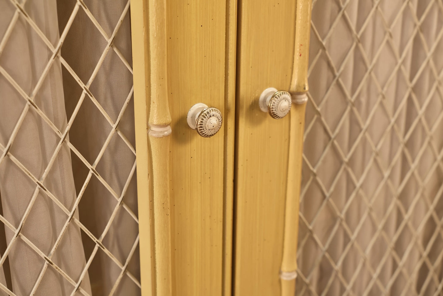 Thomasville Lemon Meringue 2-Door Bookcase