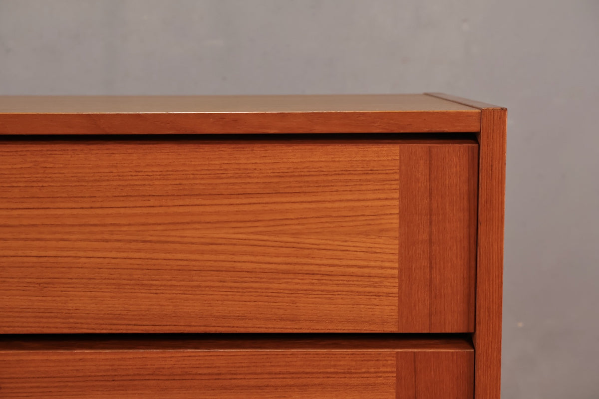 1980s Danish Teak 6-Drawer Dresser