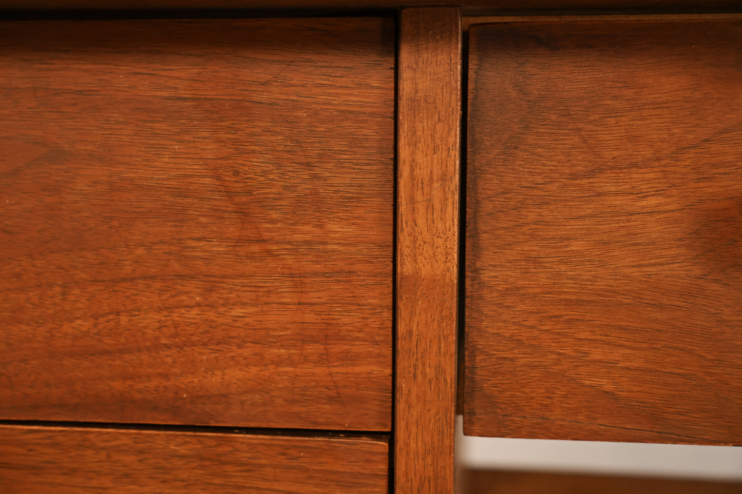 Bassett Walnut & Laminate 3-Drawer Desk - ONLINE ONLY