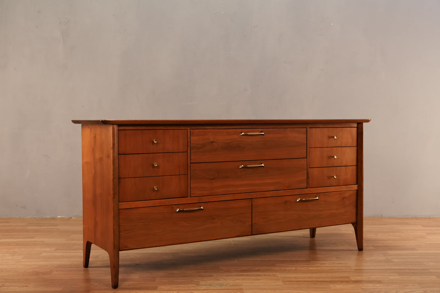 Drexel "Modern" 9-Drawer Dresser - ONLINE ONLY