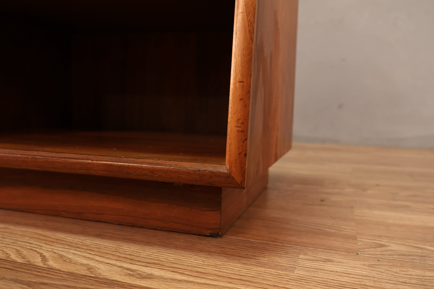Mid Century Angled 1-Drawer Nightstand - ONLINE ONLY