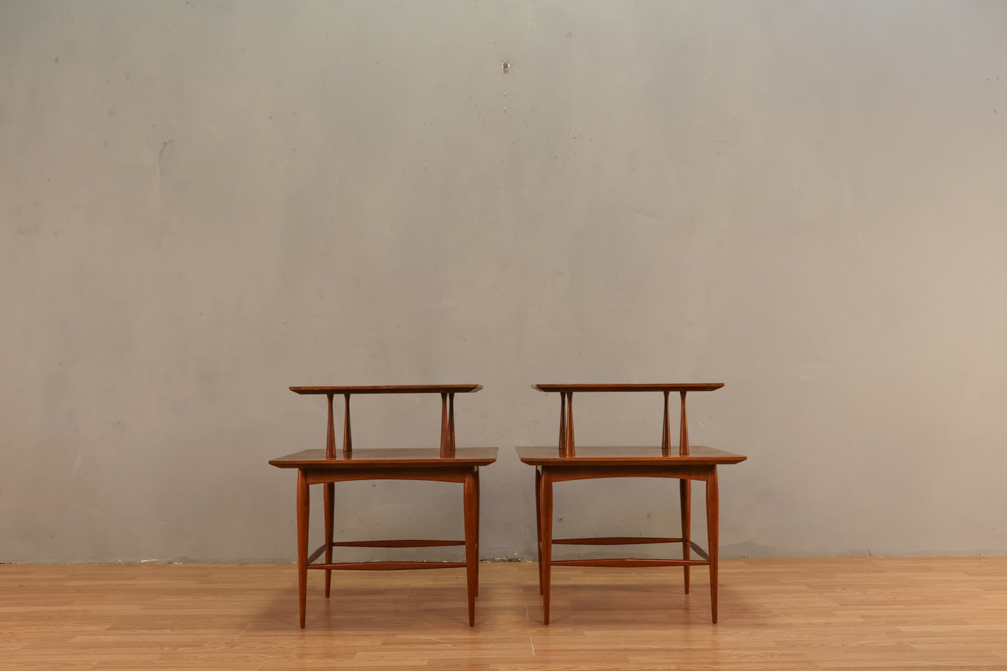 Mid Century Hourglass 2-Tier End Table