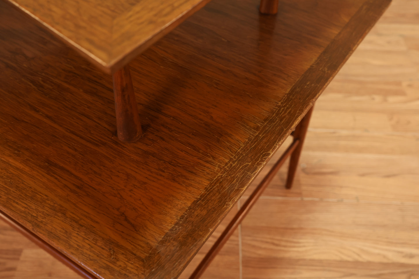 Mid Century Hourglass 2-Tier End Table