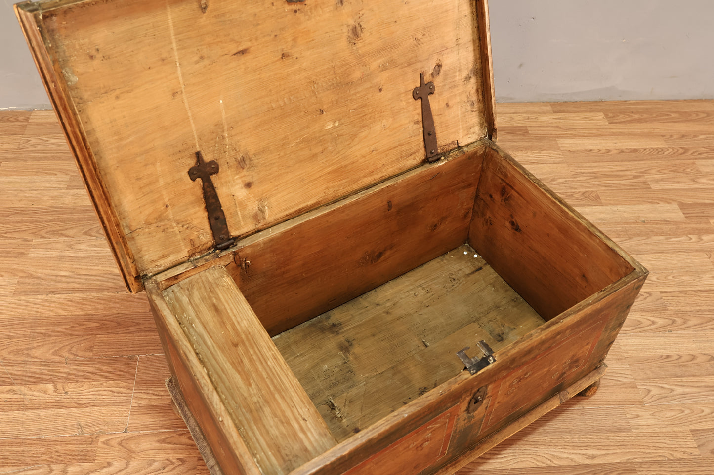 Distressed 1800s Pine Trunk
