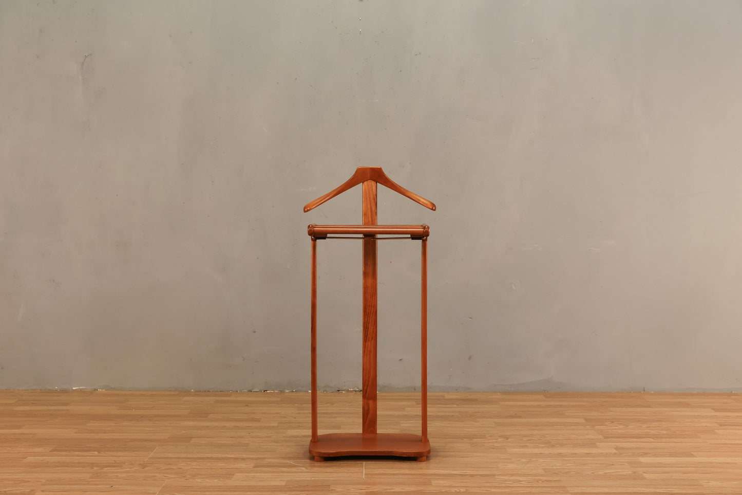 Classic Wooden Valet Stand
