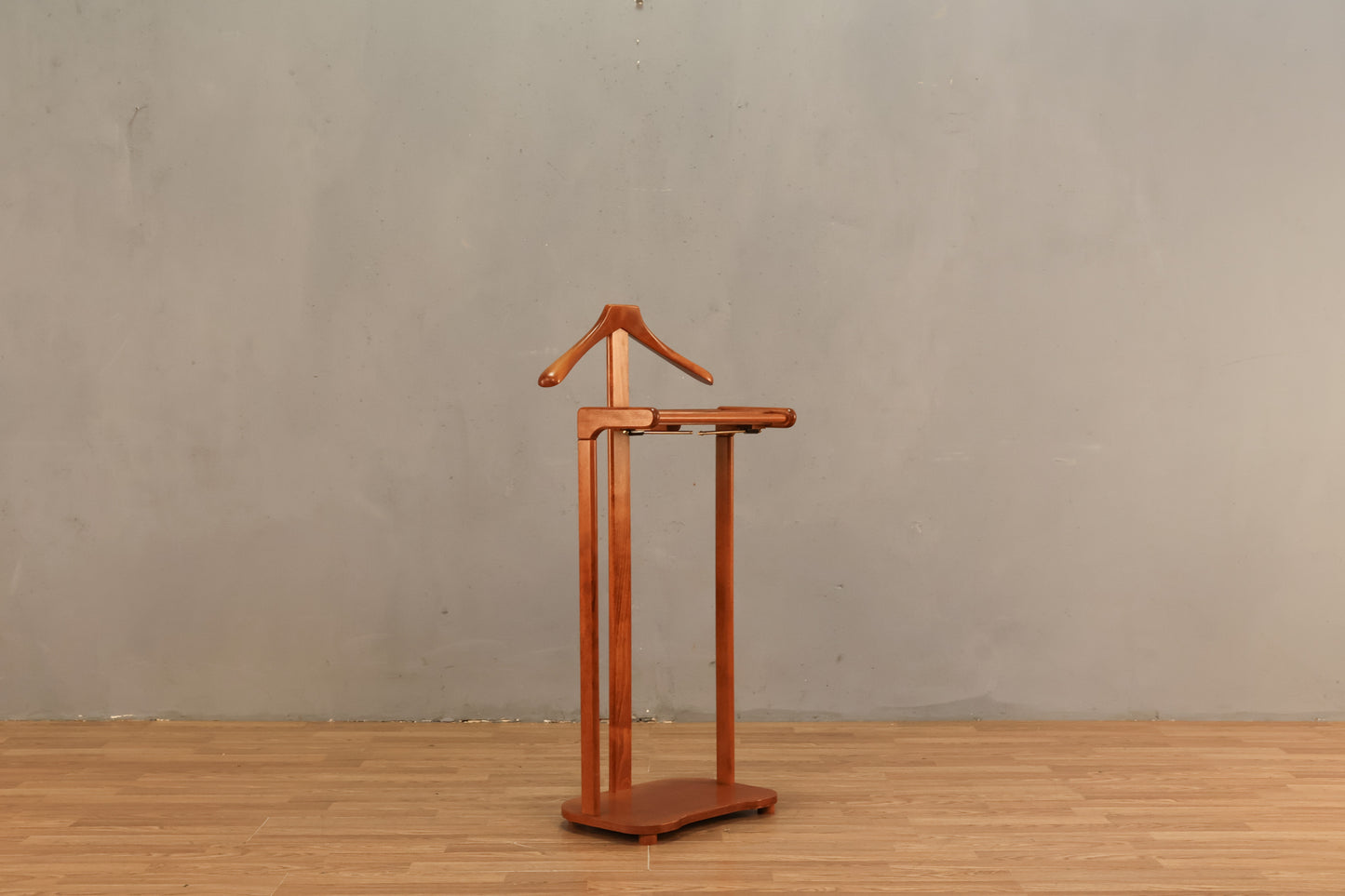 Classic Wooden Valet Stand