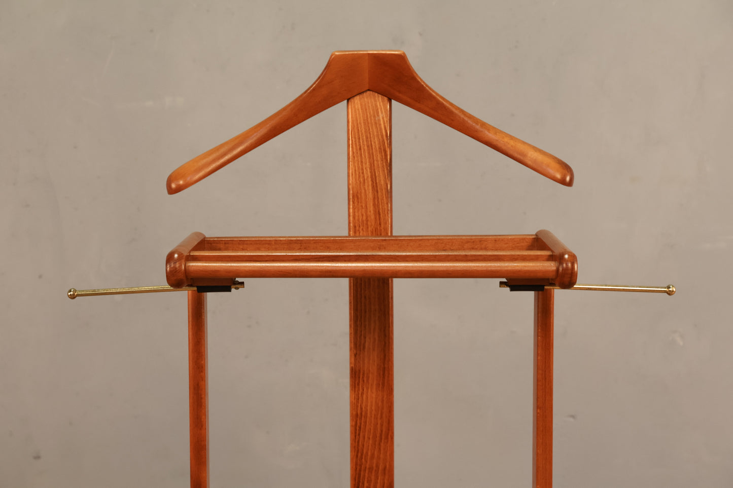 Classic Wooden Valet Stand