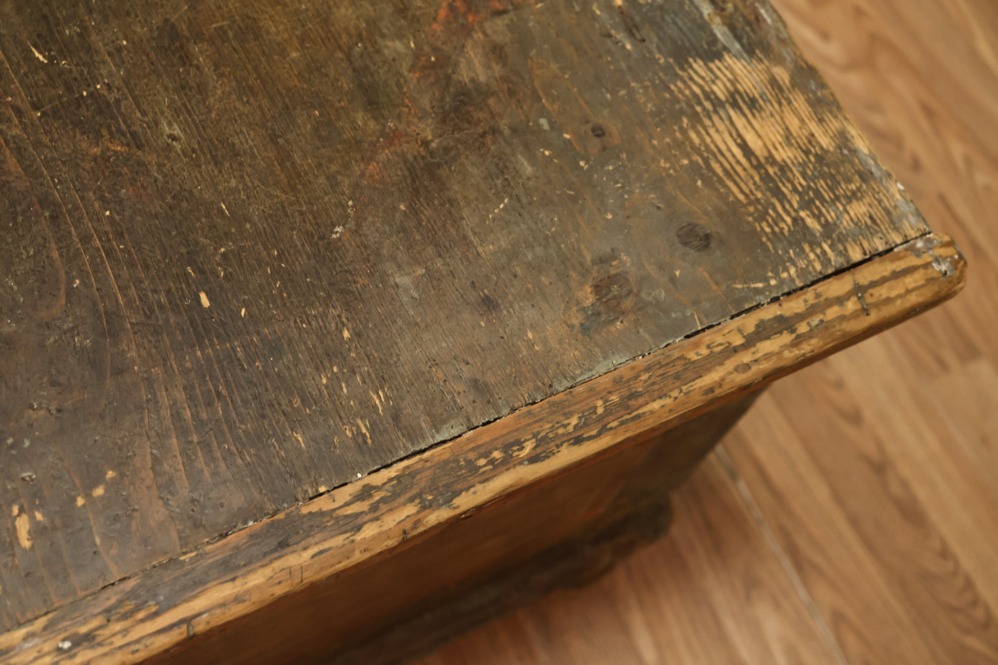 Distressed 1800s Pine Trunk
