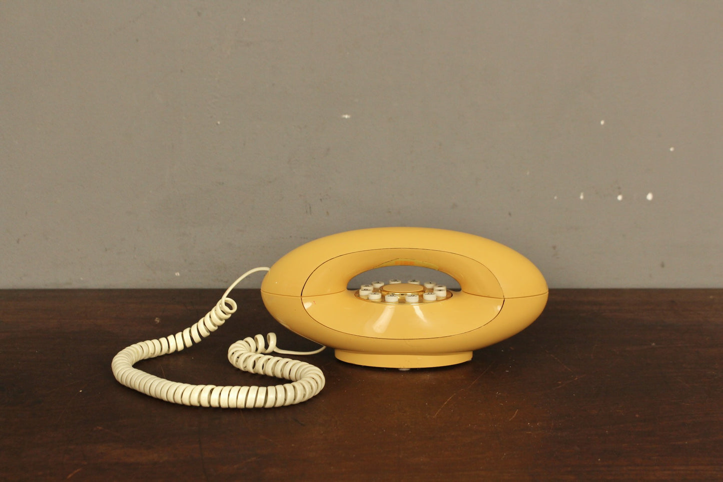 Genie Peach Touch-Tone Phone