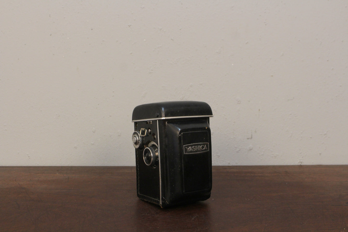 1960s Yashica-D Twin Flex Camera