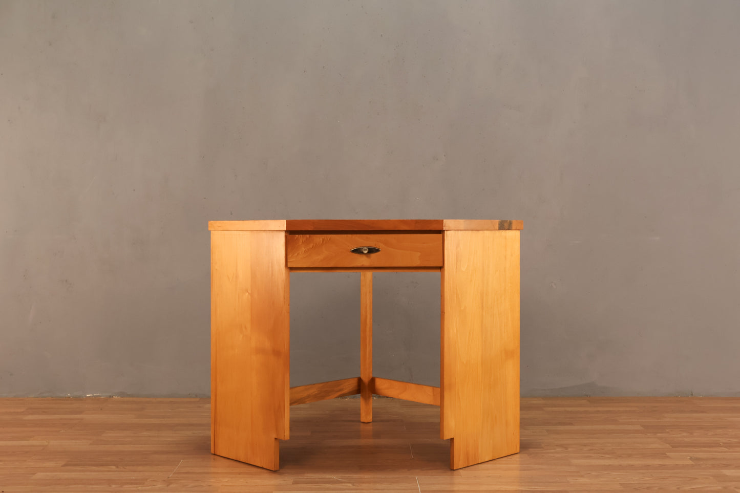 Simple Pine 1-Drawer Corner Desk