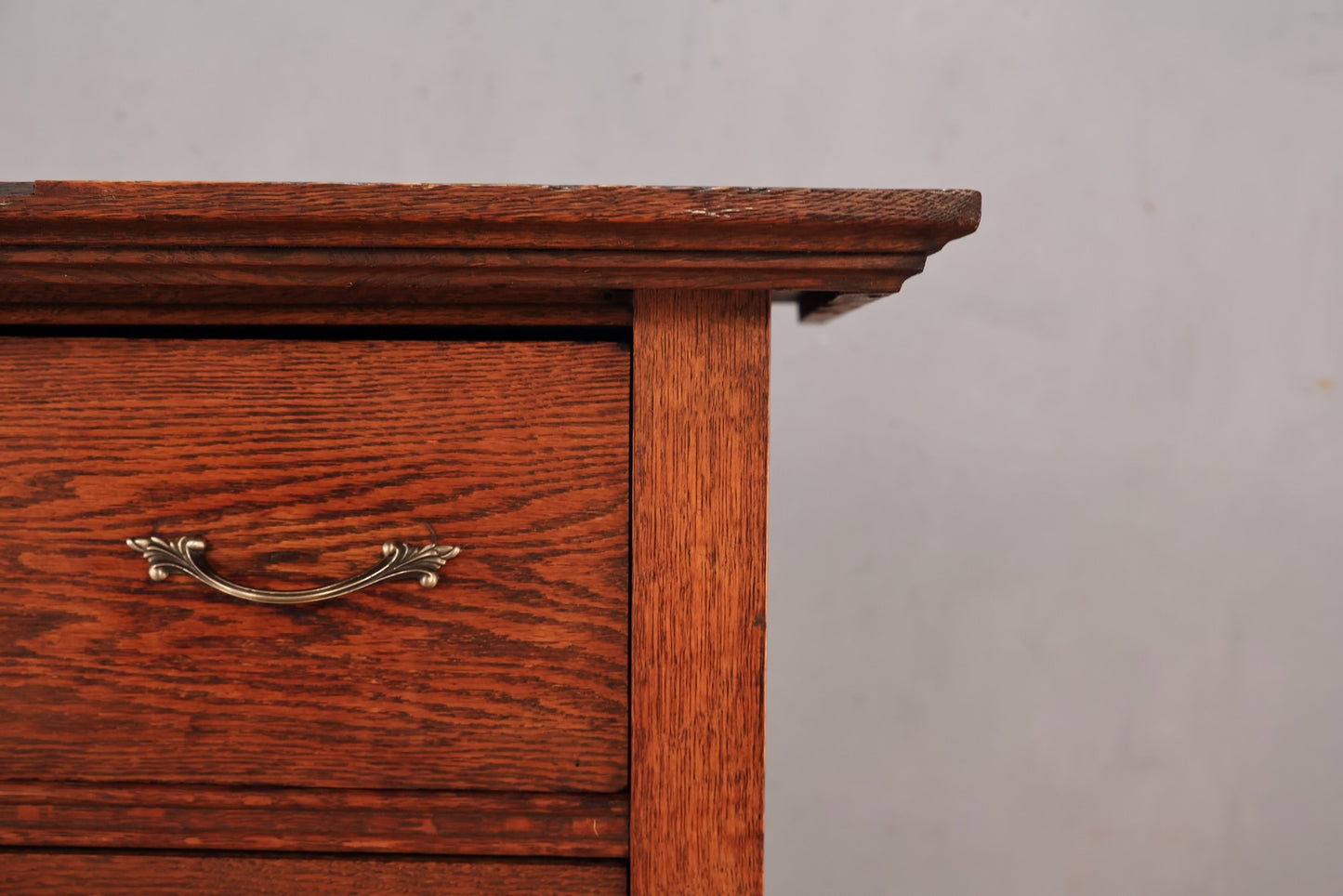 Victorian Eastlake Oak 5-Drawer Dresser