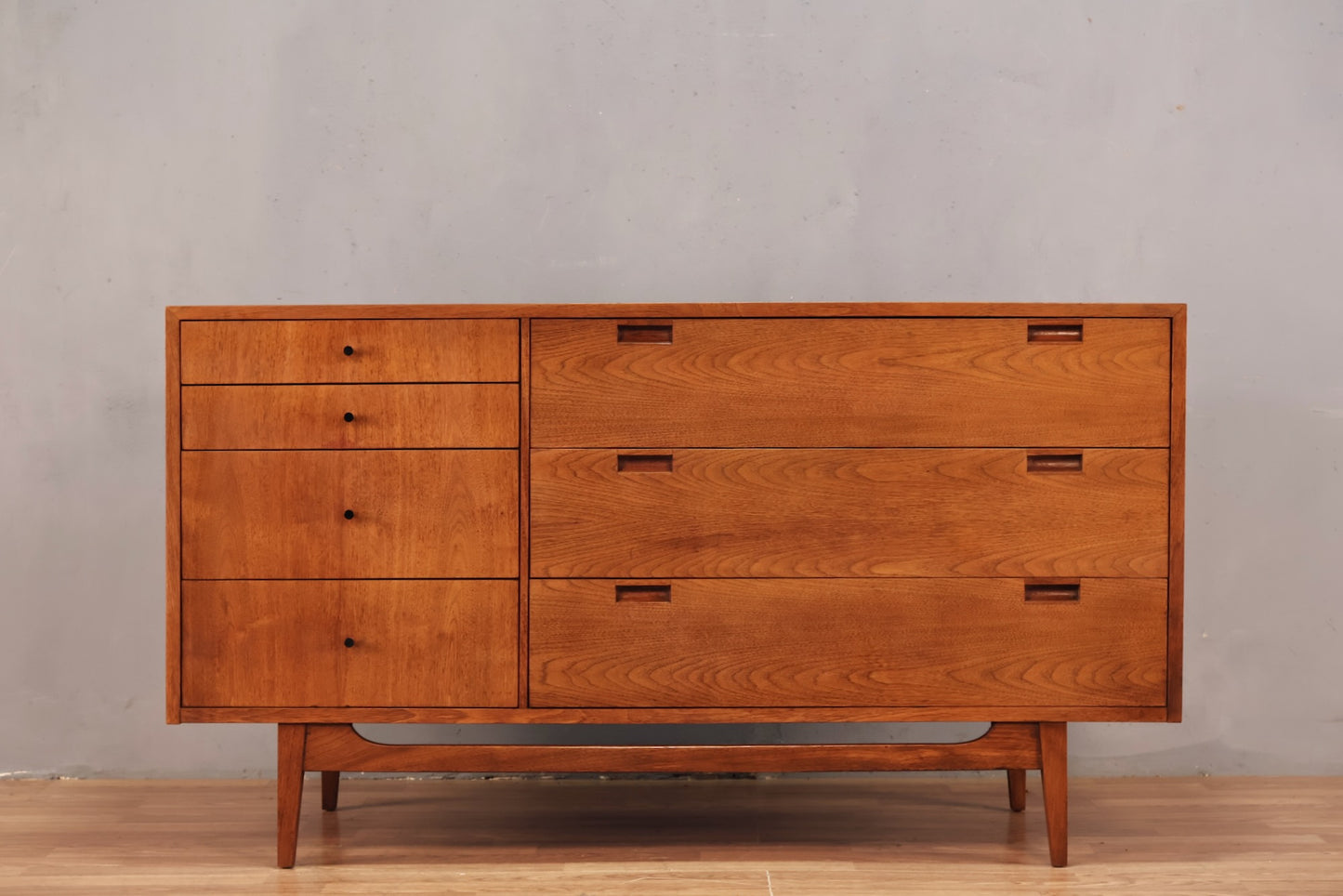 American of Martinsville 7-Drawer Dresser