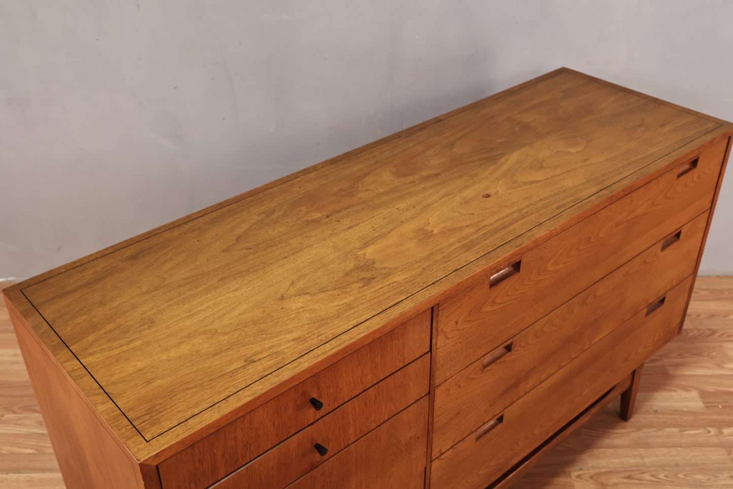 American of Martinsville 7-Drawer Dresser
